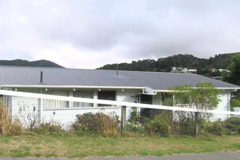 Photo of property in 79 Victory Avenue, Karori, Wellington, 6012