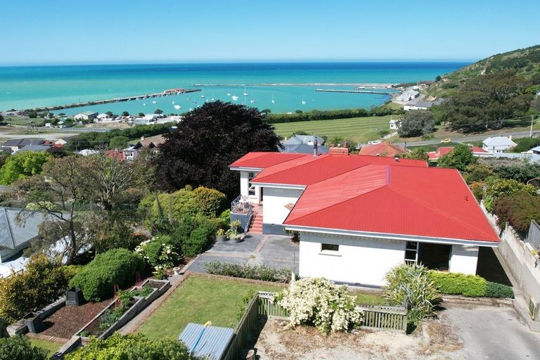 Photo of property in 72 Tees Street, South Hill, Oamaru, 9400