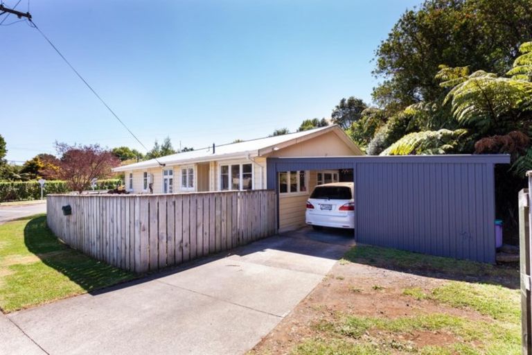 Photo of property in 3 Upjohn Street, Brooklands, New Plymouth, 4310