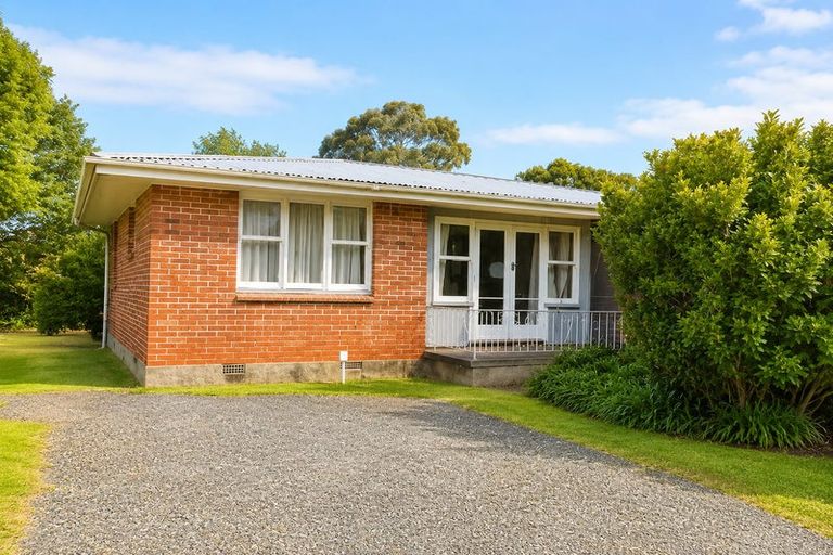 Photo of property in 32 Balgay Street, Upper Riccarton, Christchurch, 8041
