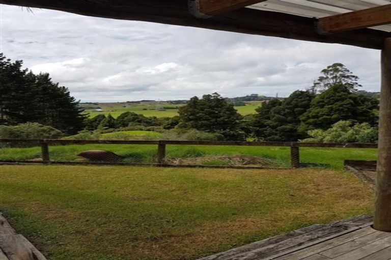 Photo of property in 39 Murphys Road, Totara Park, Auckland, 2019