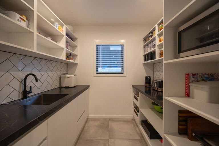 Photo of property in 7 Kanuka Drive, Hokowhitu, Palmerston North, 4410