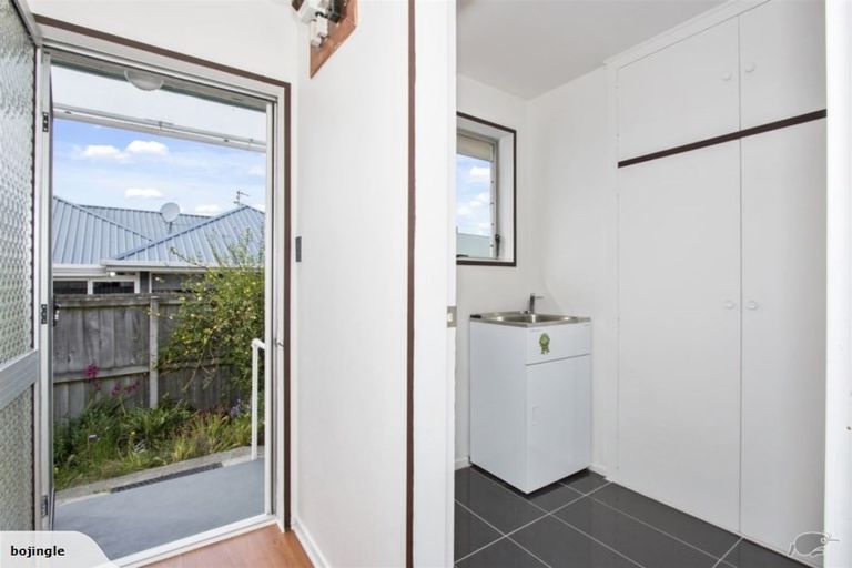 Photo of property in 9 Meadow Street, Papanui, Christchurch, 8052