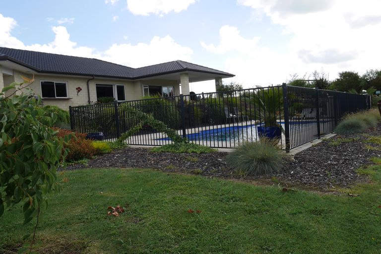 Photo of property in 32 Broad Oaks Road, Morrinsville, 3375