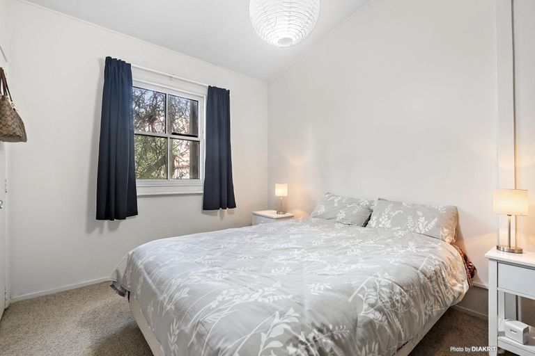 Photo of property in 6 Burnell Avenue, Thorndon, Wellington, 6011