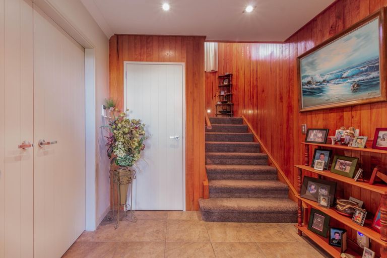 Photo of property in 11 Tohora View, Waihi Beach, 3611