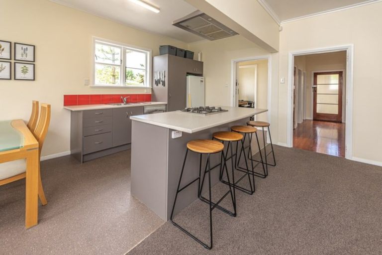 Photo of property in 11 Clapham Place, Whanganui East, Whanganui, 4500