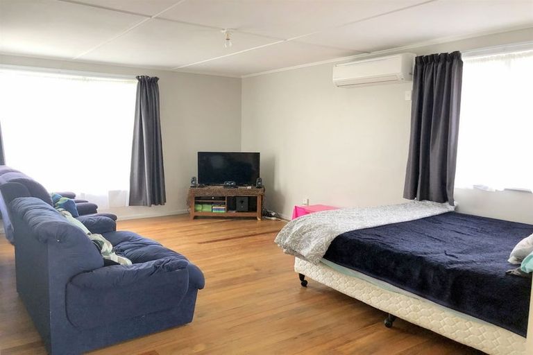 Photo of property in 15 Mackie Street, Waipukurau, 4200