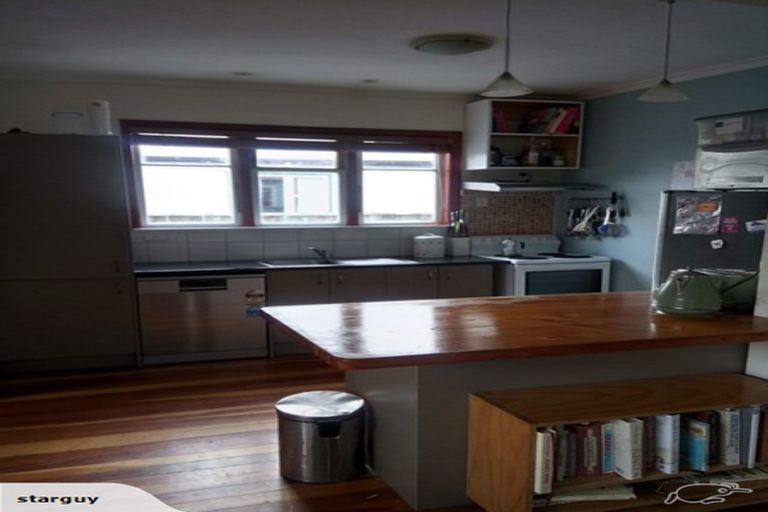 Photo of property in 3 Garden Road, Avalon, Lower Hutt, 5011