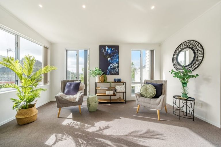 Photo of property in 154a Tirohanga Road, Tirohanga, Lower Hutt, 5010