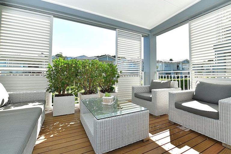 Photo of property in 90 Rewa Rewa Lane, Orewa, 0931