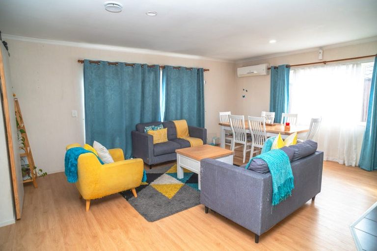 Photo of property in 3 Friar Close, Flat Bush, Auckland, 2019