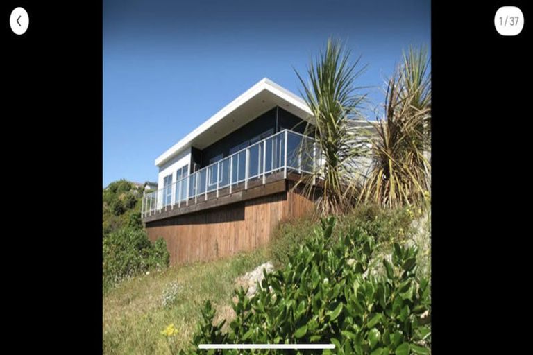 Photo of property in 59a Frobisher Street, Island Bay, Wellington, 6023