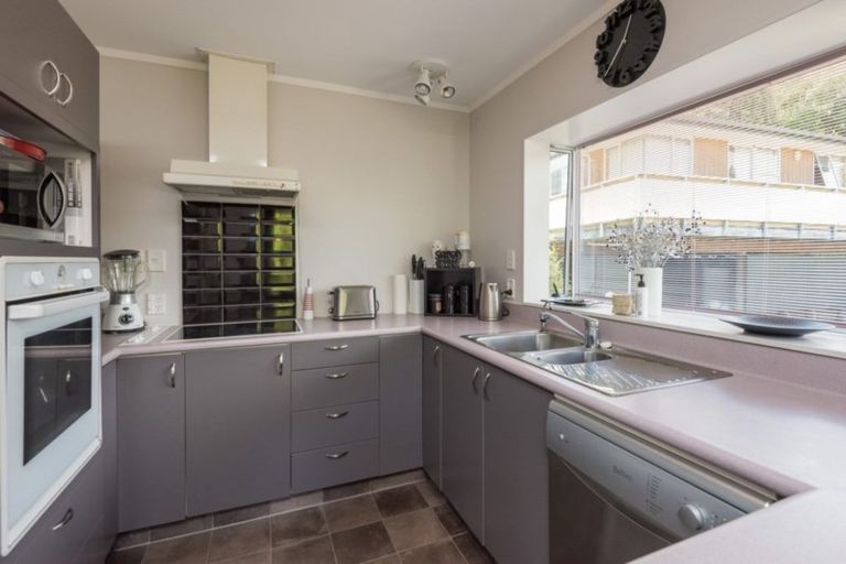 Photo of property in 16 Maire Street, Tahunanui, Nelson, 7011