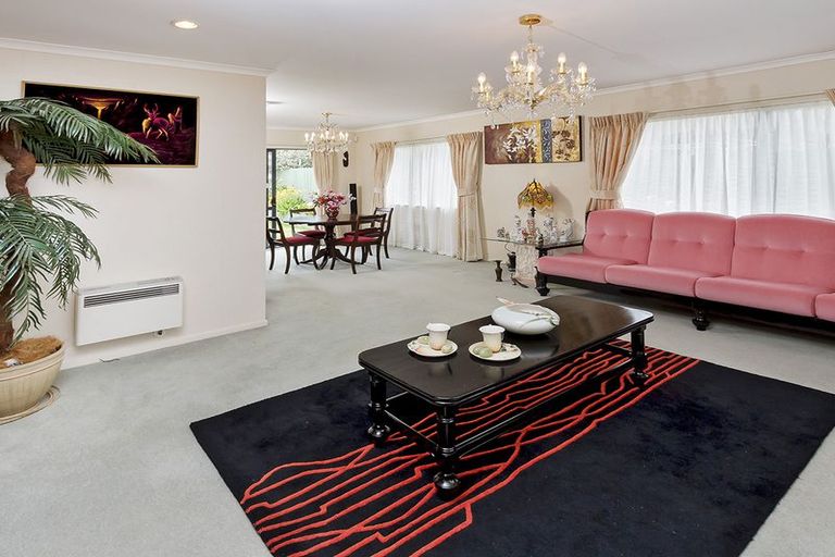 Photo of property in 9 Shankill Place, East Tamaki, Auckland, 2013