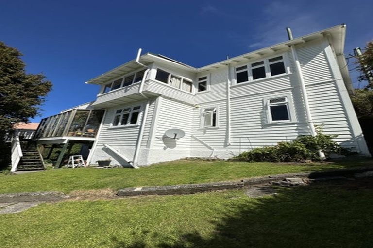 Photo of property in 3 Crawford Road, Kilbirnie, Wellington, 6022