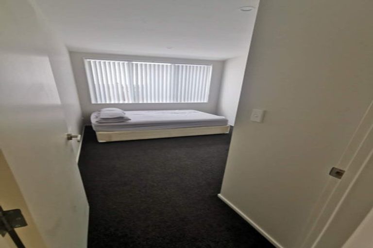 Photo of property in 3 Kanono Road, Takanini, 2110