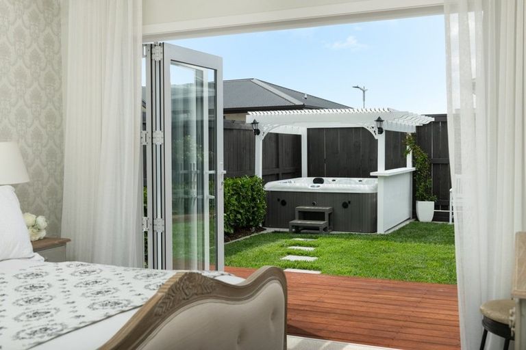 Photo of property in 60 Te Ranga Memorial Drive, Pyes Pa, Tauranga, 3112
