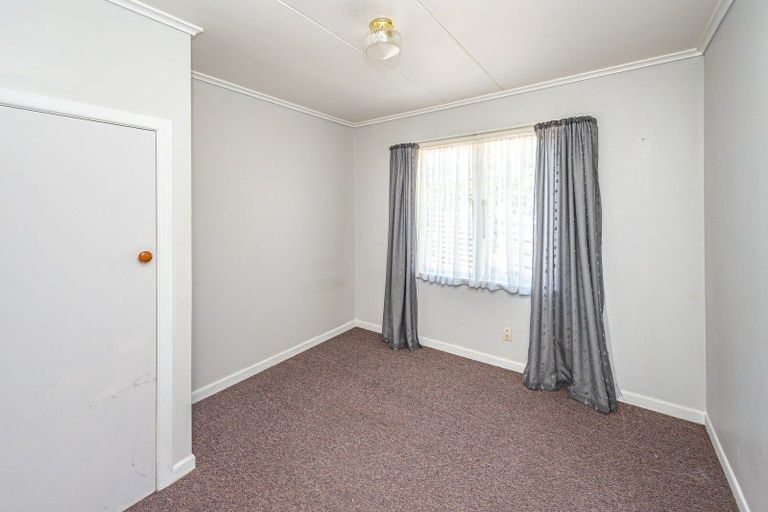 Photo of property in 62 Parkes Avenue, Saint Johns Hill, Whanganui, 4501