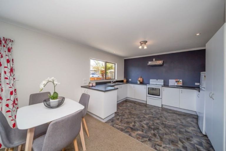 Photo of property in 1/253 Saint Aubyn Street, New Plymouth, 4310
