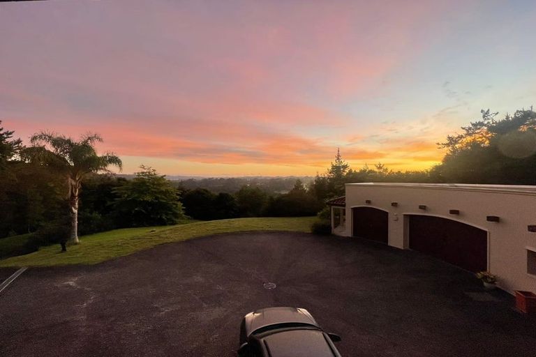 Photo of property in 249b Paremoremo Road, Lucas Heights, Auckland, 0632