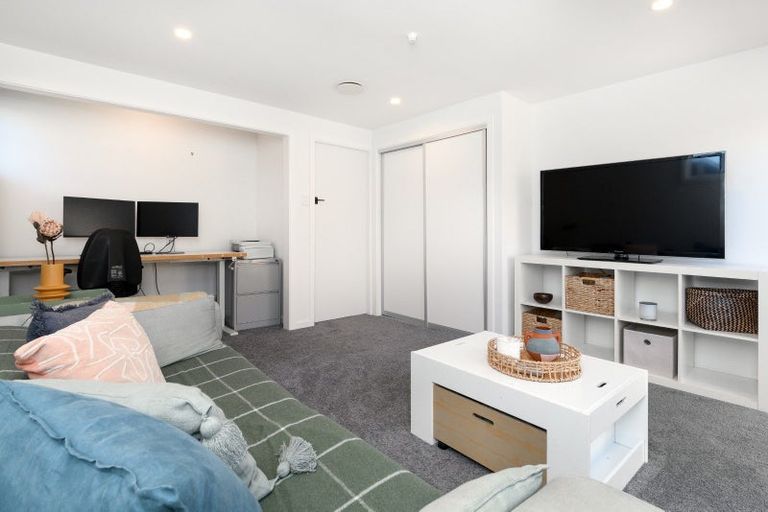 Photo of property in 20 Goods Road, Otumoetai, Tauranga, 3110