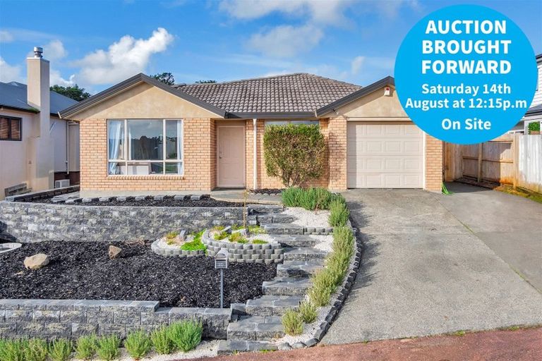 Photo of property in 20 View Ridge Drive, Ranui, Auckland, 0612