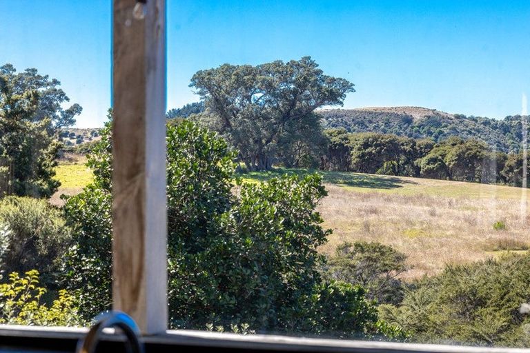 Photo of property in 47 Wilma Road, Ostend, Waiheke Island, 1081