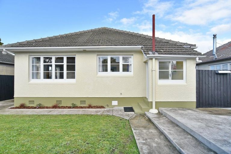 Photo of property in 2/50 Radley Street, Woolston, Christchurch, 8023