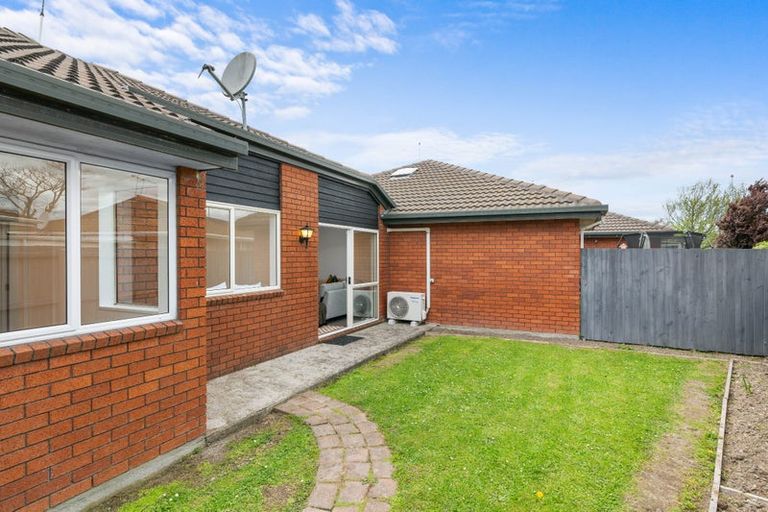 Photo of property in 3/36 Lyndon Street, Riccarton, Christchurch, 8041