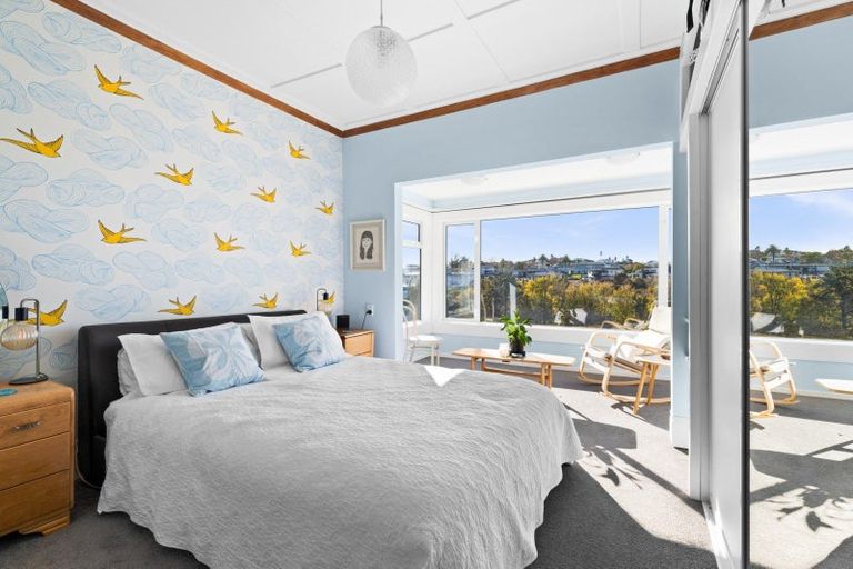 Photo of property in 23 Fitzroy Road, Bluff Hill, Napier, 4110