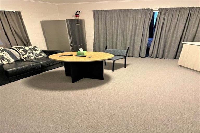 Photo of property in 41 Wai-iti Crescent, Woburn, Lower Hutt, 5010