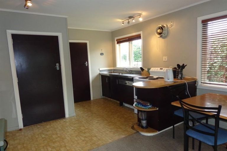 Photo of property in 165 Condell Avenue, Papanui, Christchurch, 8053