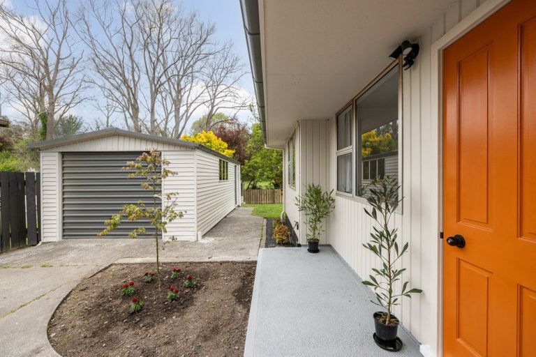 Photo of property in 19 Keirunga Road, Havelock North, 4130