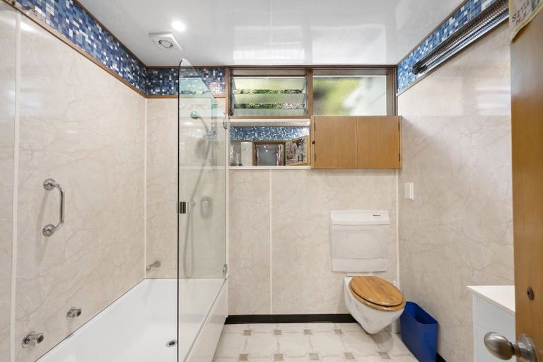 Photo of property in 23 Wilton Road, Wadestown, Wellington, 6012