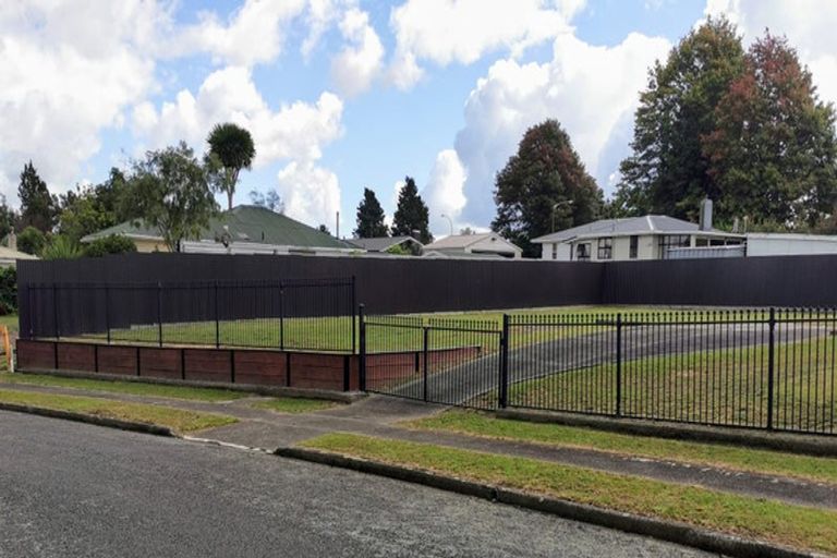 Photo of property in 16 Melrose Place, Tokoroa, 3420