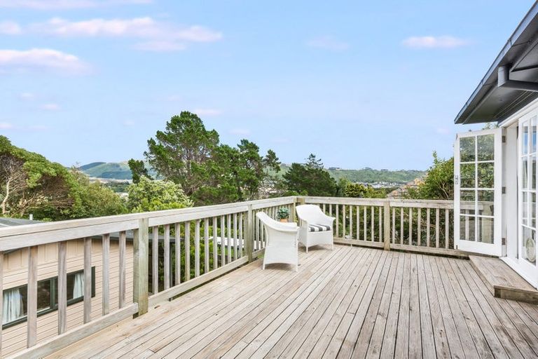 Photo of property in 3 Mitchell Grove, Ranui, Porirua, 5024