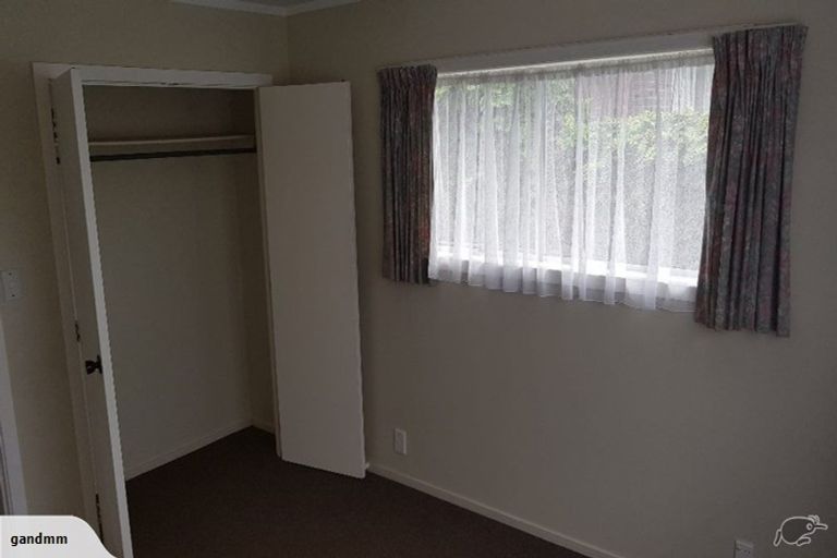 Photo of property in 30 Faith Bullock Place, New Lynn, Auckland, 0600