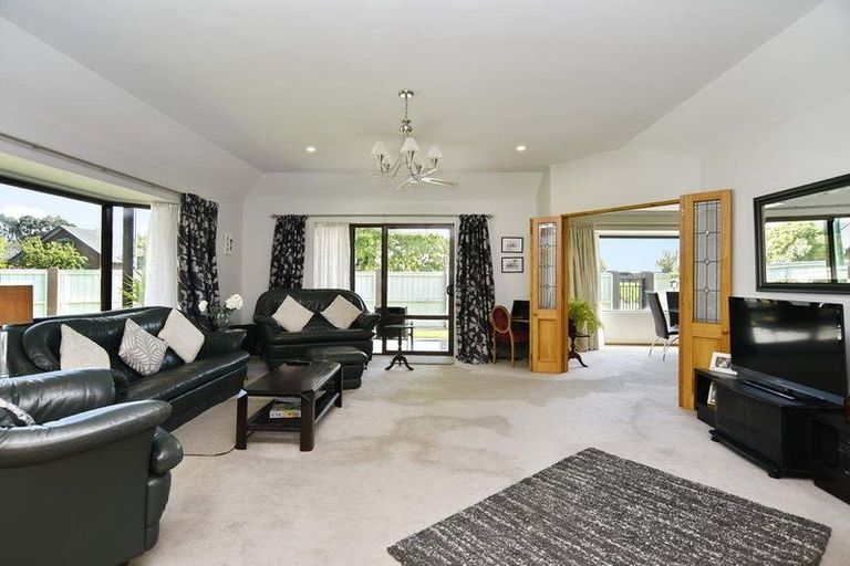 Photo of property in 1 Chelsea Court, Rangiora, 7400