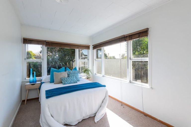 Photo of property in 11 Golf Road, Tahunanui, Nelson, 7011