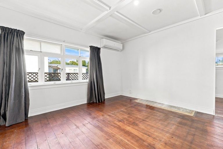 Photo of property in 41 Grey Street, College Estate, Whanganui, 4500