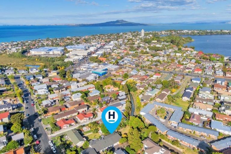 Photo of property in 7/28 Wolsley Avenue, Milford, Auckland, 0620