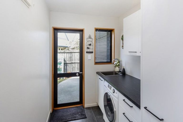 Photo of property in 33 Westlake Drive, Halswell, Christchurch, 8025