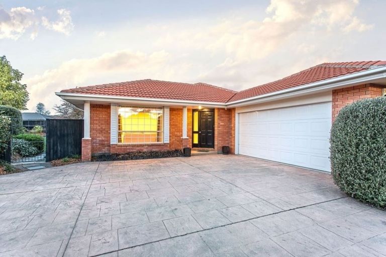 Photo of property in 21 Baltimore Green, Shirley, Christchurch, 8061