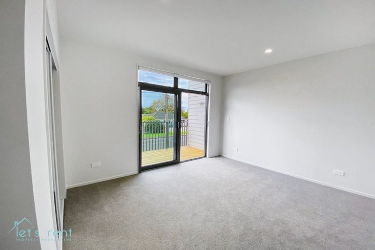 Photo of property in 588e Te Atatu Road, Te Atatu Peninsula, Auckland, 0610