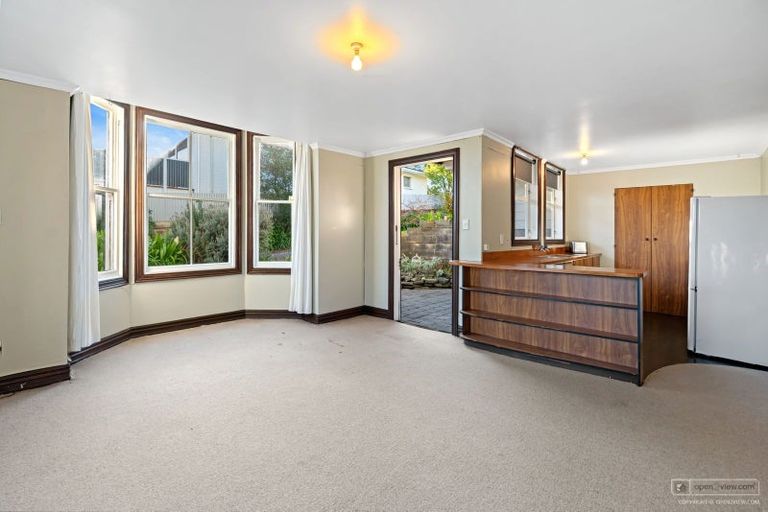 Photo of property in 218 Frankley Road, Frankleigh Park, New Plymouth, 4310