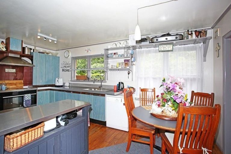 Photo of property in 3 Valentine Street, Papakura, 2110