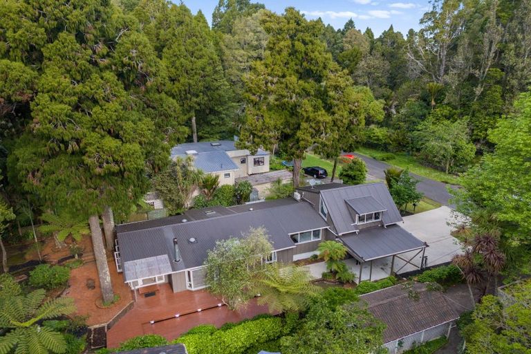 Photo of property in 74 Waima Crescent, Titirangi, Auckland, 0604