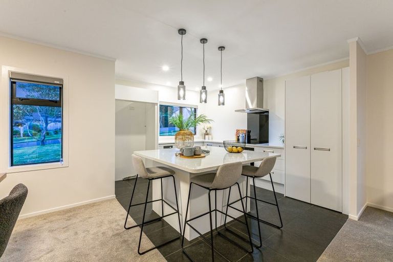 Photo of property in 9 Paparoa Crescent, Aotea, Porirua, 5024