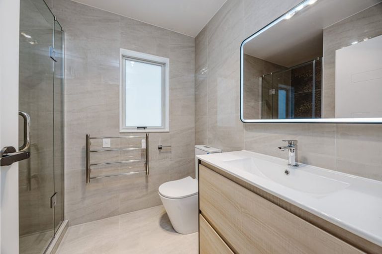 Photo of property in 115b Luke Street East, Otahuhu, Auckland, 1062